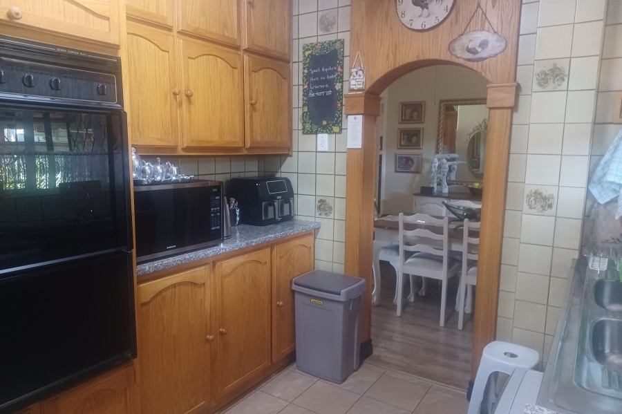 5 Bedroom Property for Sale in St Helena Free State